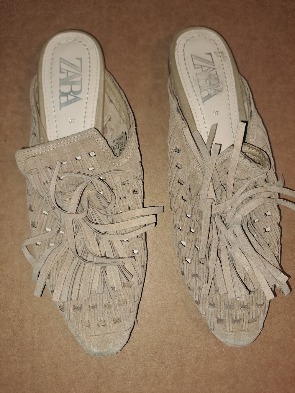 ZARA Tan Woven Tassel Slip-On Mules - Picture 2 of 2
